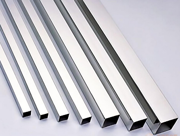 不銹鋼酸洗鈍化膏適用于所有不銹鋼和不銹鐵材料，能除拉伸油，礦物油，切削油及所有的工業(yè)重油污,恢復(fù)不銹鋼本來的光澤